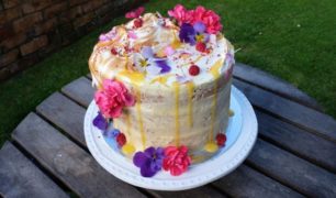 M2woman - Lemon and Coconut Layer Cake Recipe