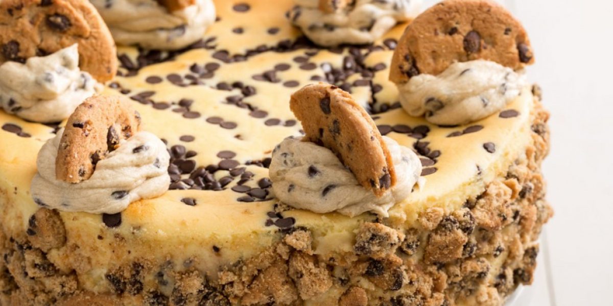 M2woman - This Chocolate Chip Cookie Dough Cheesecake Recipe Is All You Need
