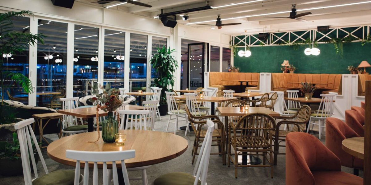 Lula's-2 interior