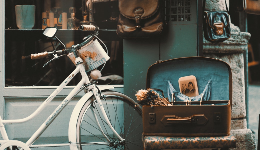 Vintage shops Vintage shops