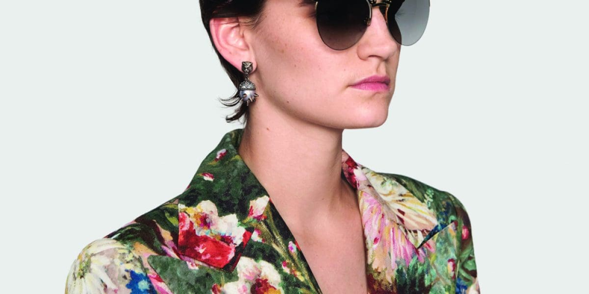 491440_J0740_1011_008_100_0000_Light-Cat-eye-acetate-sunglasses-with-pearls