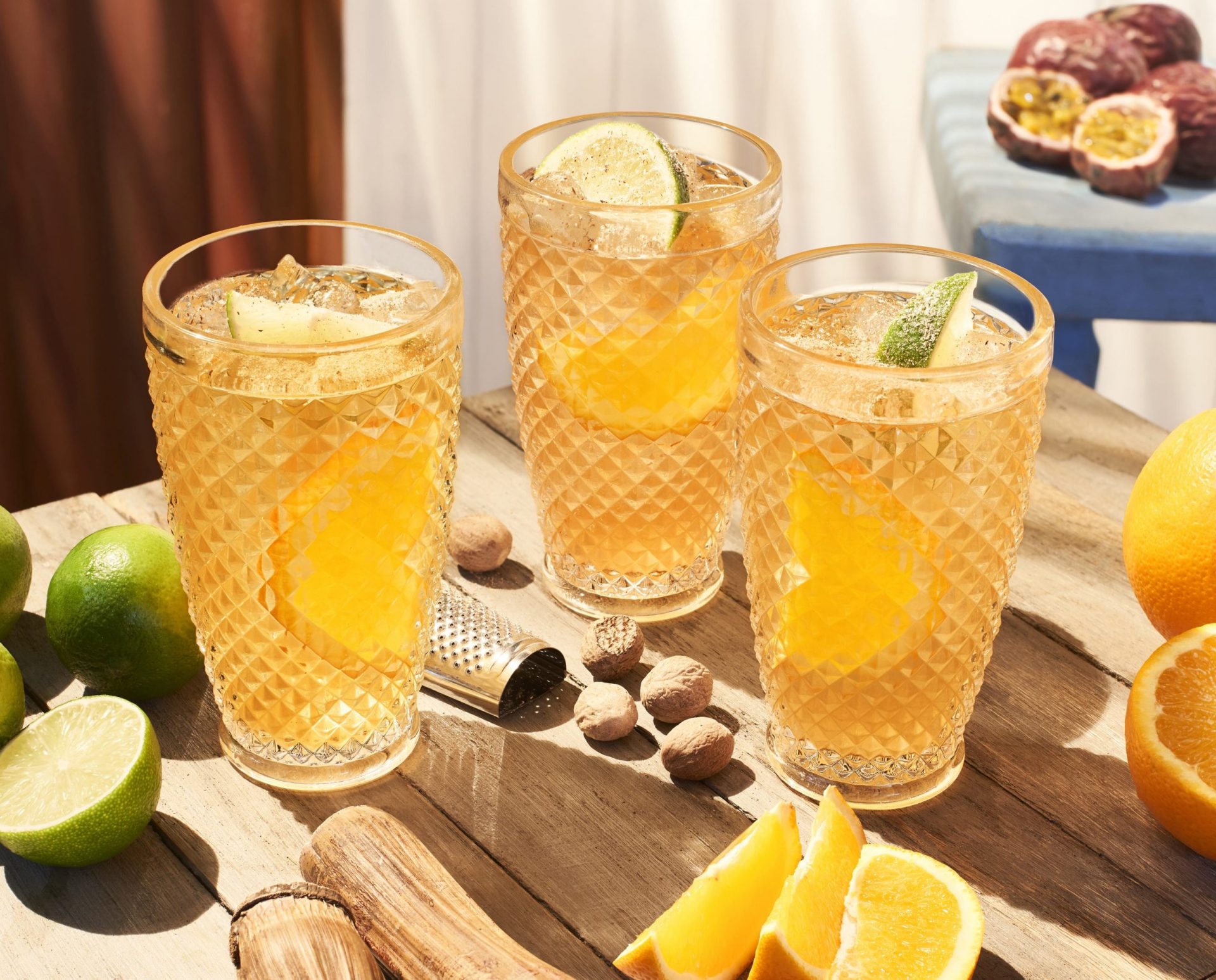 MOUNT-GAY-THE-ORIGINAL-RUM-PUNCH-close-up-copy-scaled MOUNT-GAY-THE-ORIGINAL-RUM-PUNCH-close-up-copy-scaled