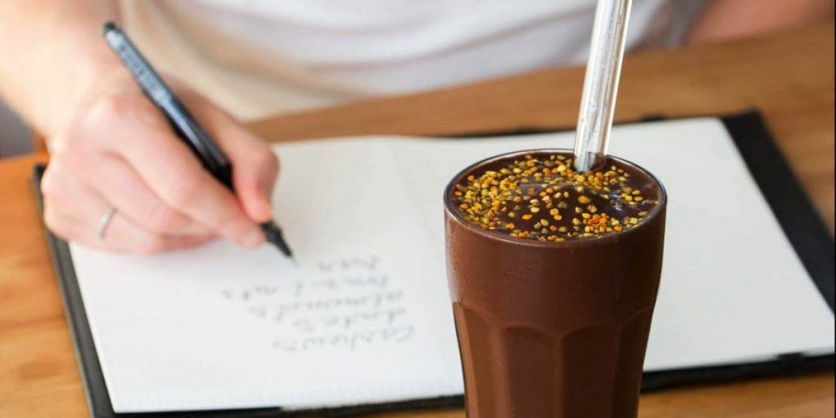 M2woman.com - Try This Delicious Chocolatey Frappe From Wellness Expert Rachel Grunwell