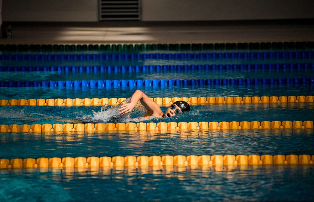 m2woman-indoor-workouts-swimming