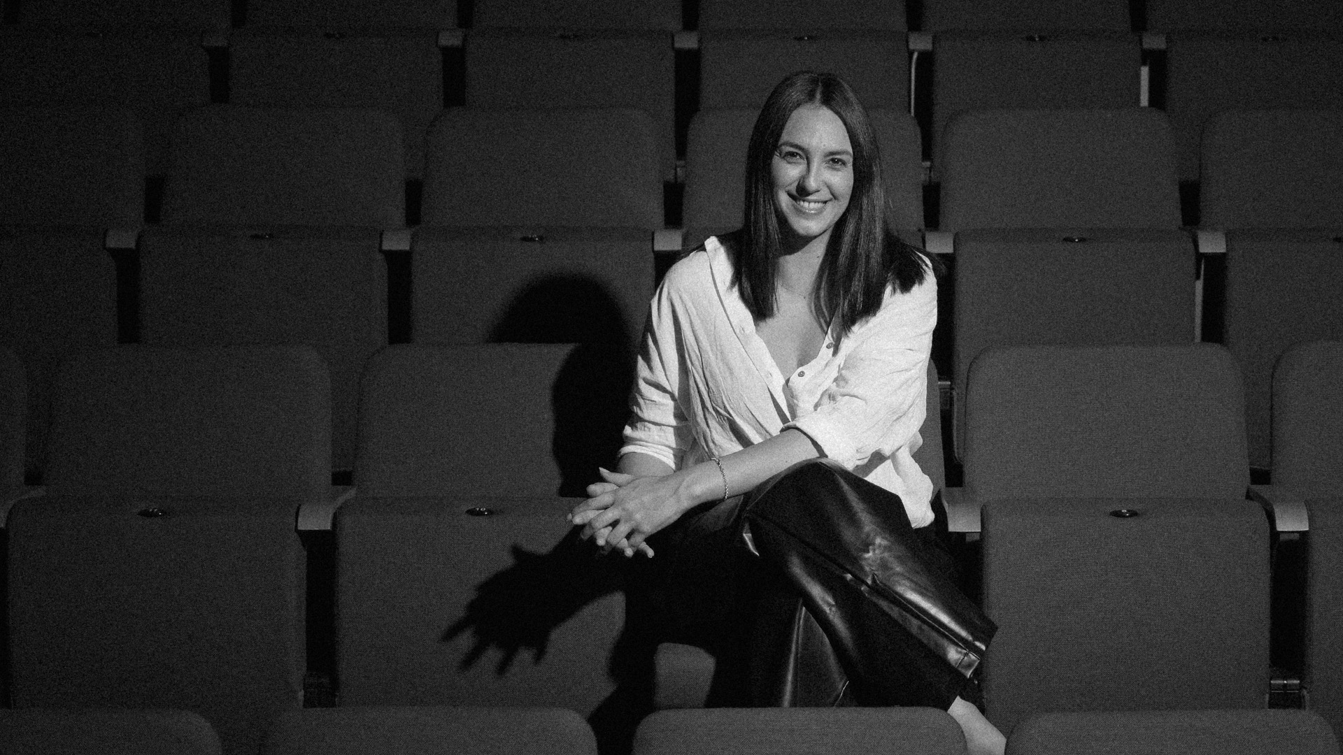 M2woman.com - Untold Stories With Jade Jackson Jade Jackson - Dawn Raids - M2woman