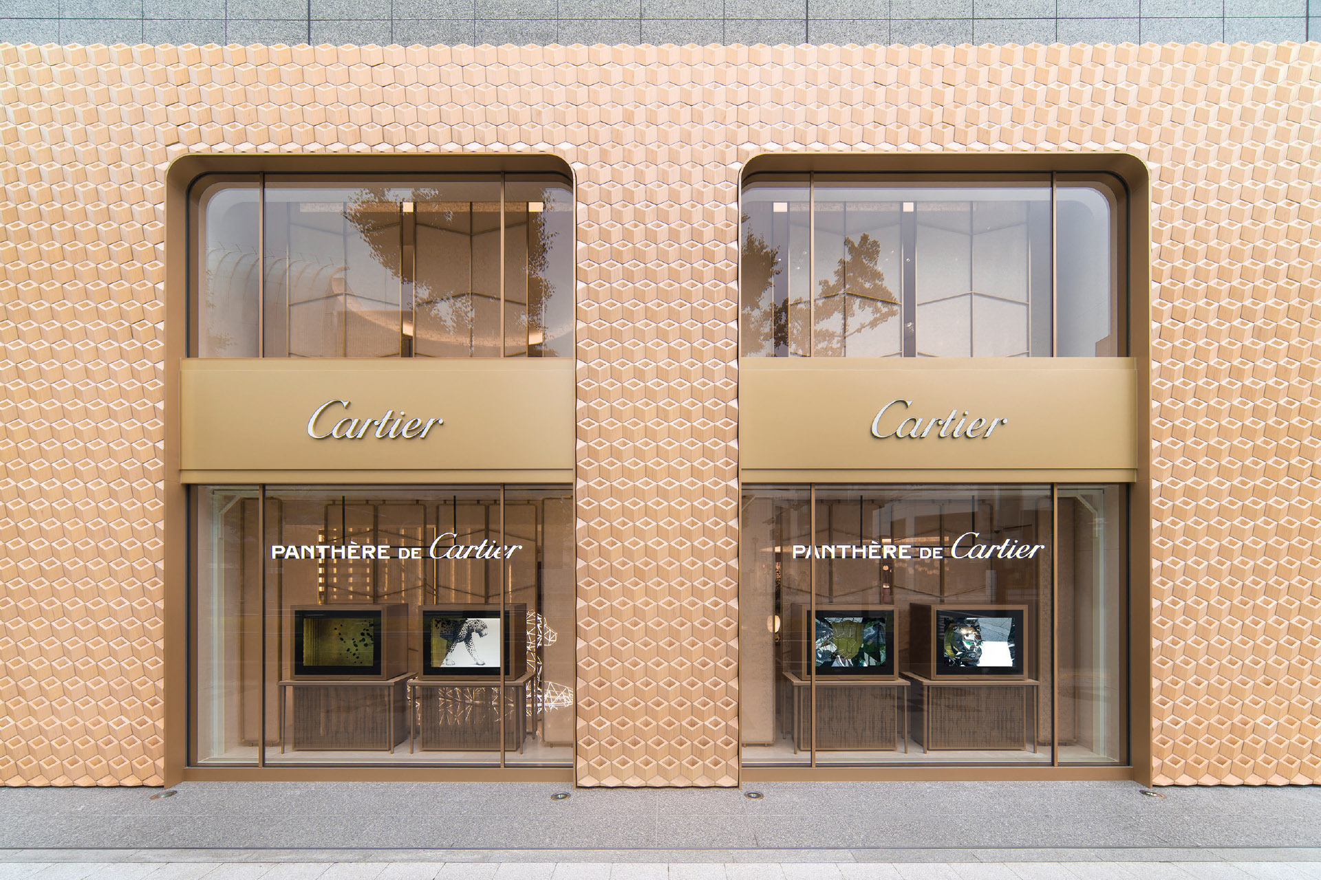 Cartier Flagship - M2woman