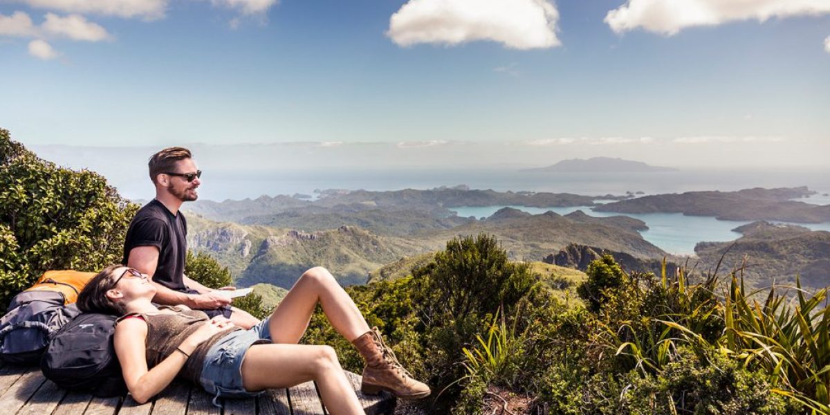 m2woman-hiking-great-barrier-island