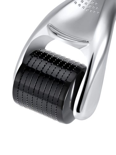 Manicare’s Microneedle Derma Roller - M2woman