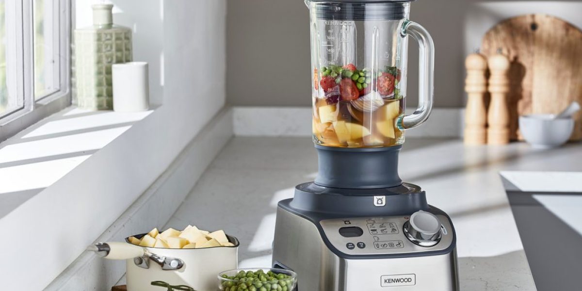 M2woman.com - Hone Your Skills & Make The Kitchen A Happy Place With The Kenwood MultiPro Express Weigh+