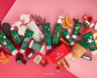 M2woman.com.Arbonne.Holiday