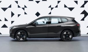 BMW CES 2022 - M2woman