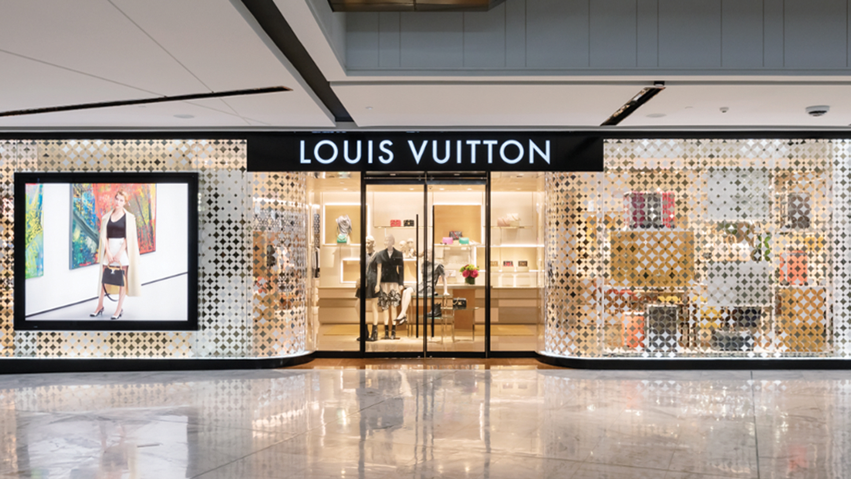 Louis Vuitton: Luxury Shopping to The Woodlands