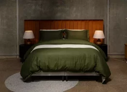 M2woman.com-Bedpost-Headboards