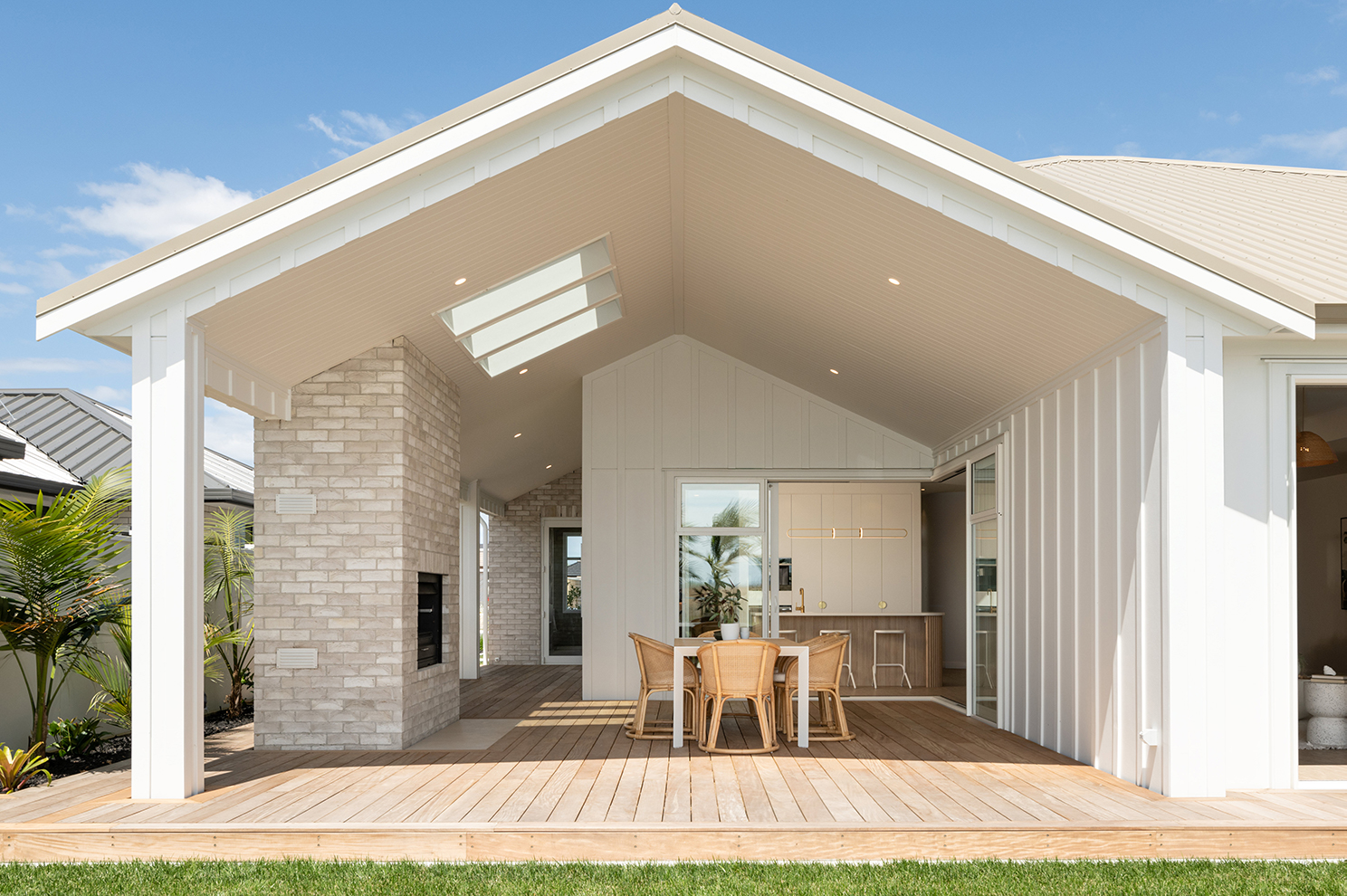 M2woman.com - Take it Easy With a Low Maintenance Home M2woman.com - Take it Easy With a Low Maintenance Home