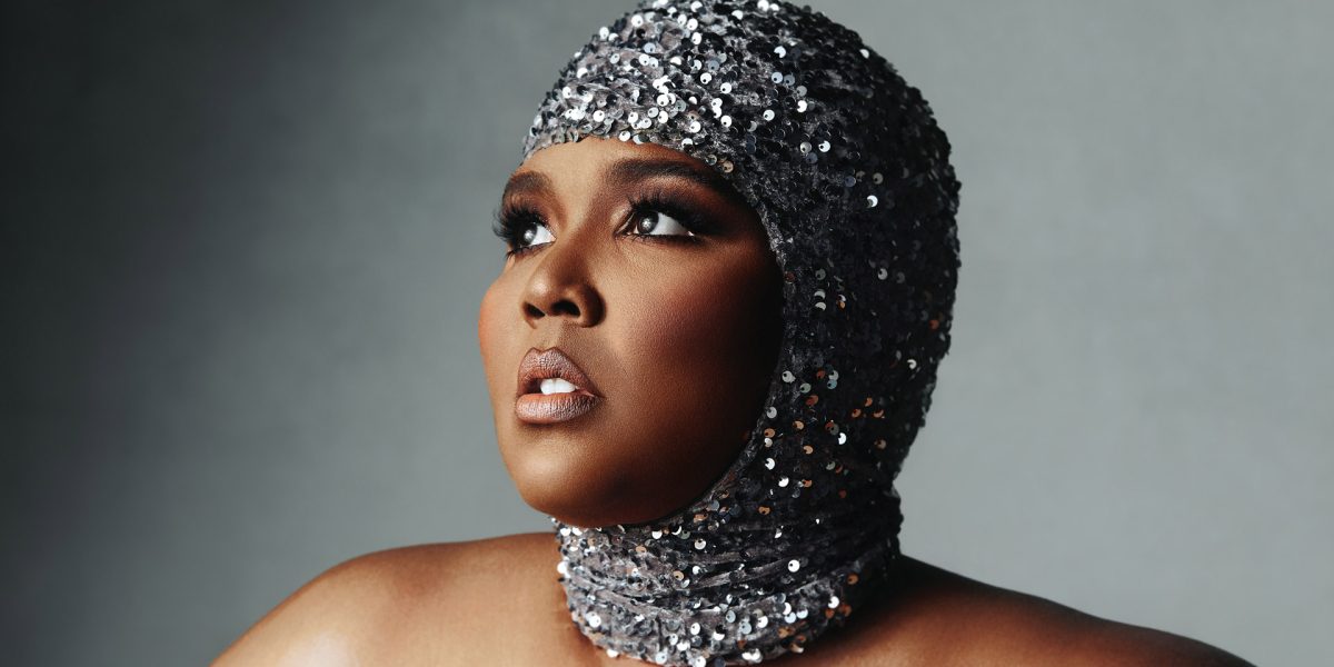 M2woman.com - The Shining World of Lizzo