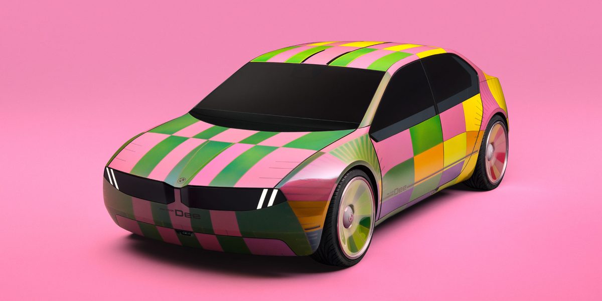 M2woman.com - This Car Can Change Its Colour Via Your Phone