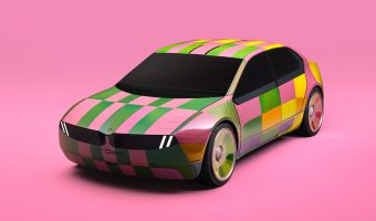 M2woman.com - This Car Can Change Its Colour Via Your Phone