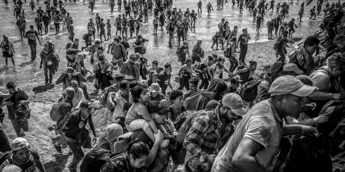 013_World-Press-Photo-Long-Term-Project-Award_Alejandro-Cegarra_The-New-York-Times_Bloomberg