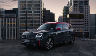 mini-three-quarter-view