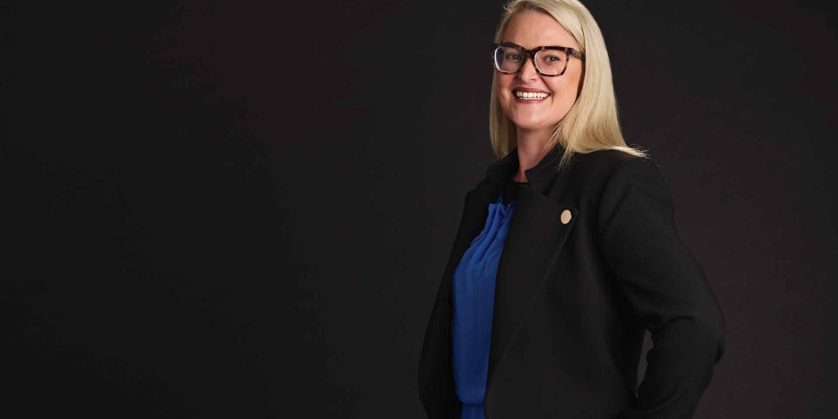 lisa-Oakley