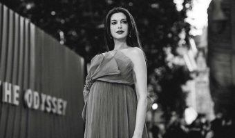 Anne-Hathaway