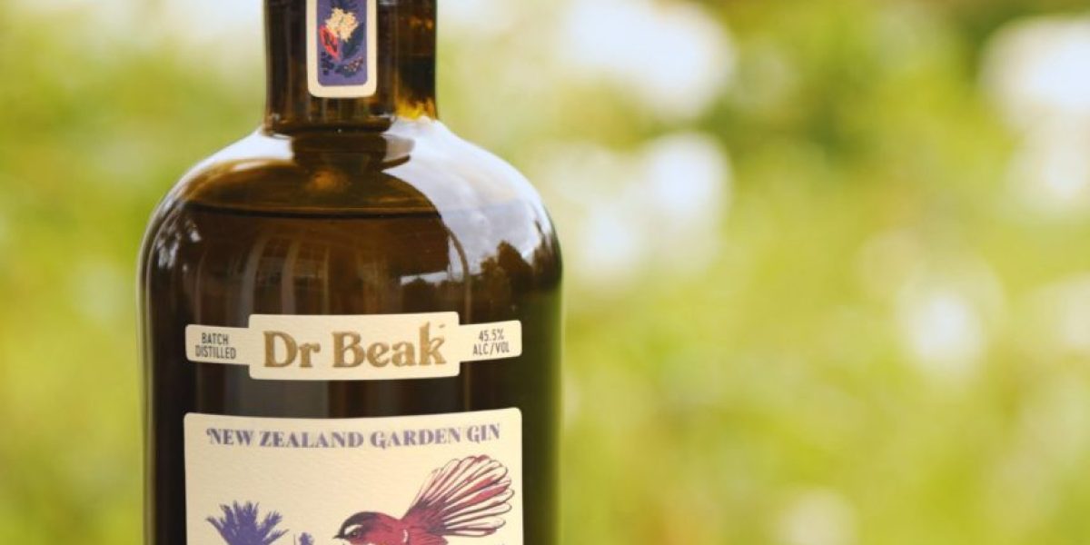 Dr_Beak_NZ_Garden_Gin (1)